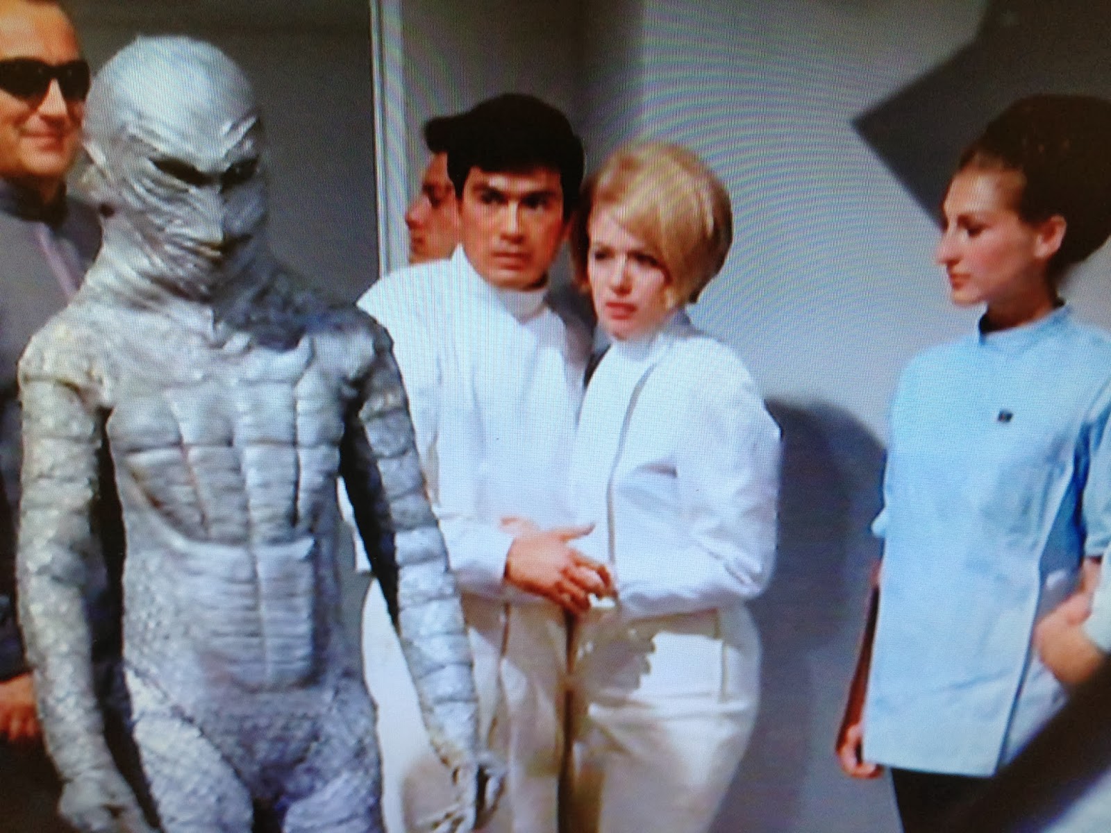 Zisi Emporium for B Movies The Terror Beneath The Sea, Fun 1960s